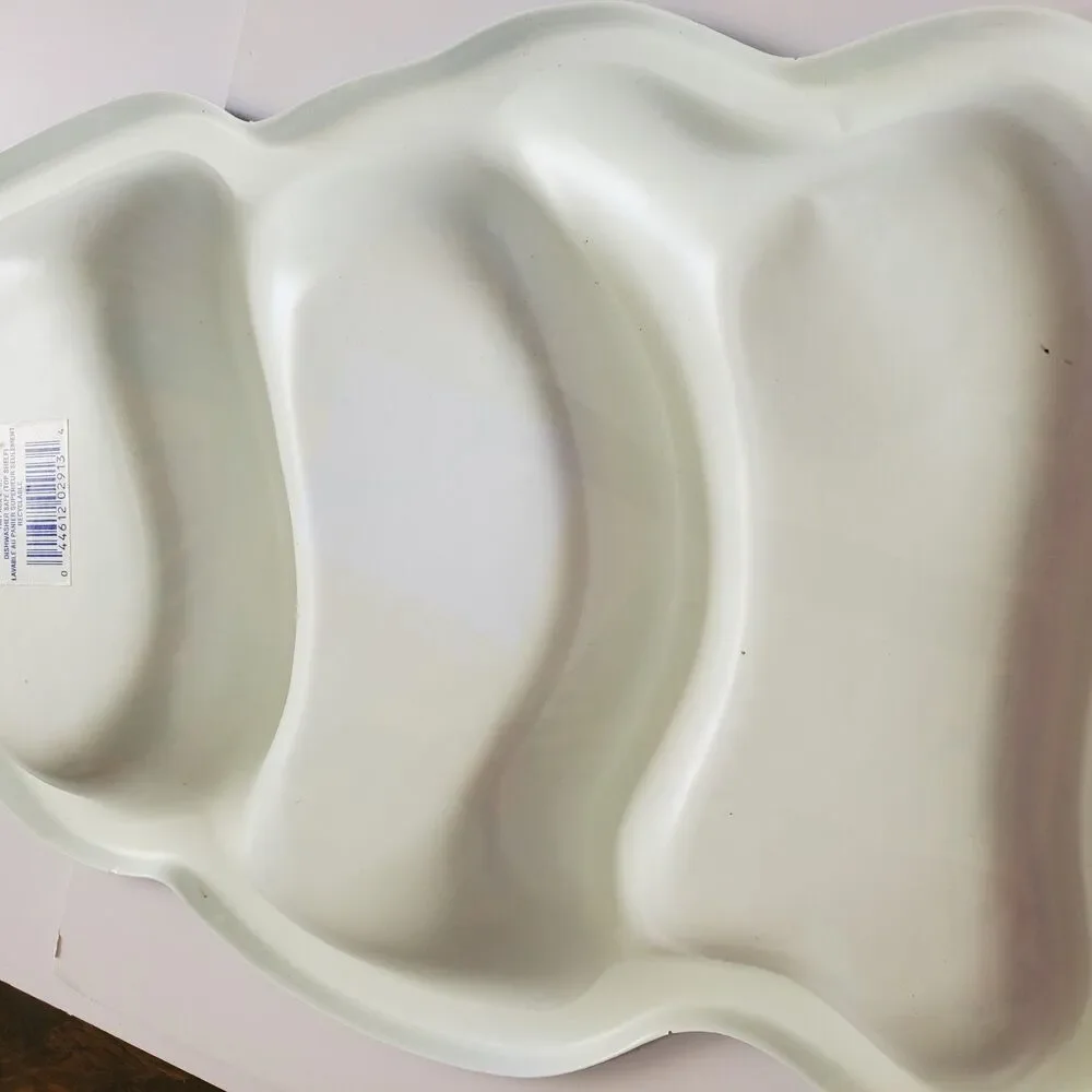 Vintage Serving Bowls set 3 Molded Plastic Santa Snowman Christmas Holiday Party